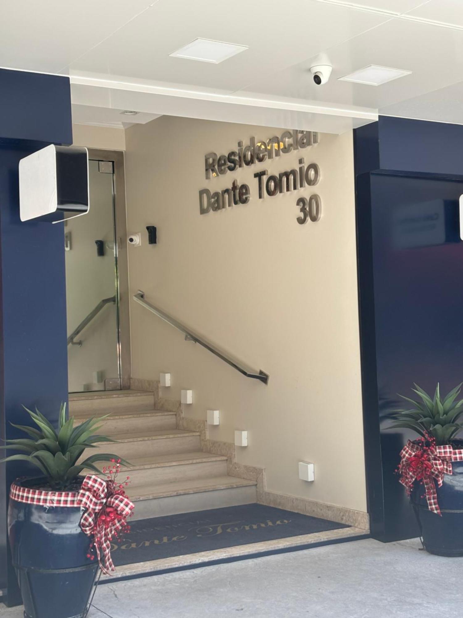 Apartamento Dante Tomio Balneário Camboriú Buitenkant foto