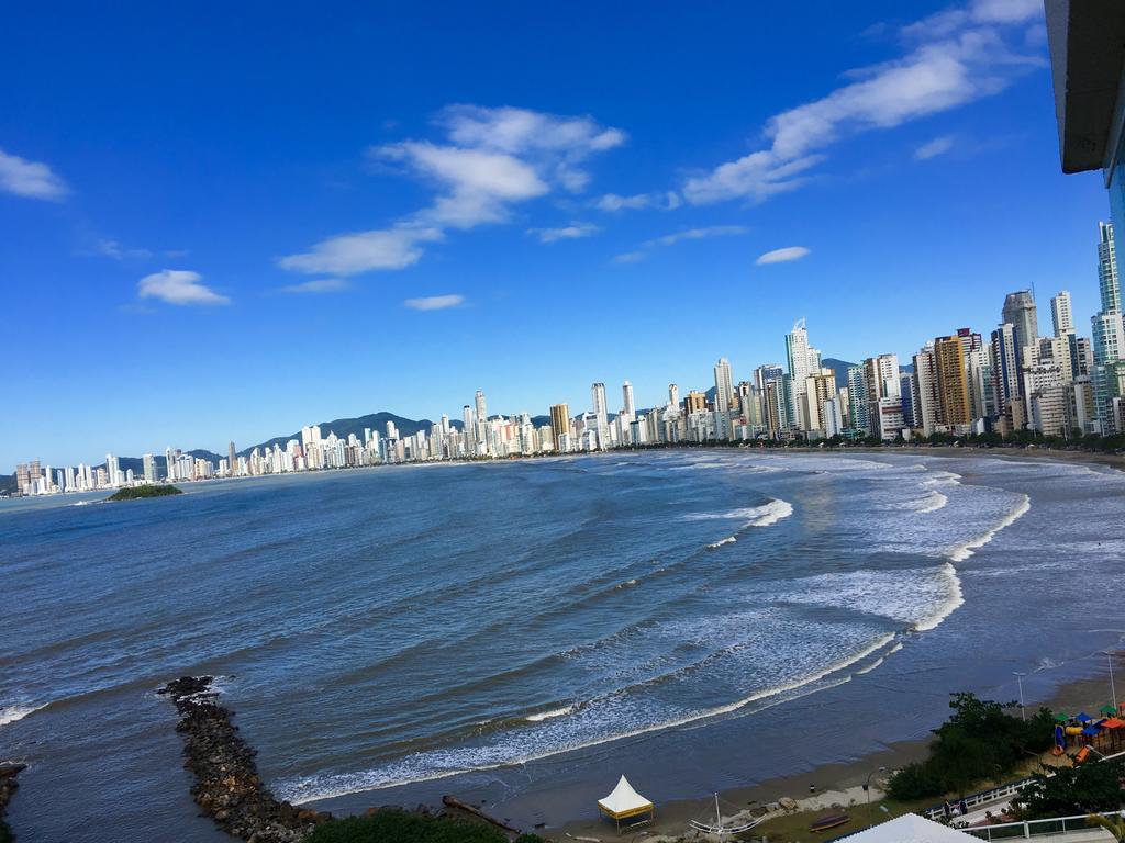 Apartamento Dante Tomio Balneário Camboriú Buitenkant foto